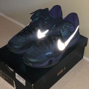 Nike - Kobe X